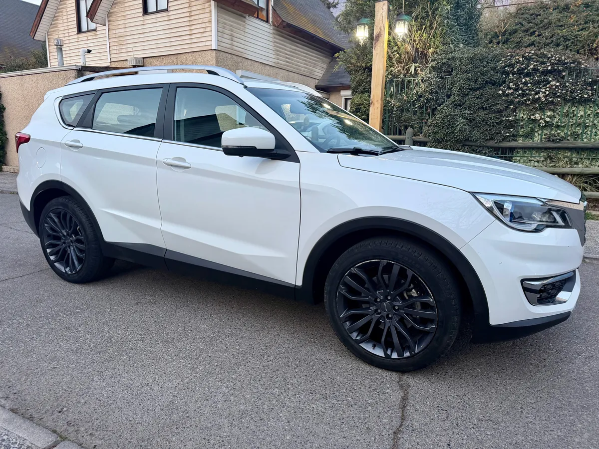 JETOUR X70 1.5 Gls Mt año 2022