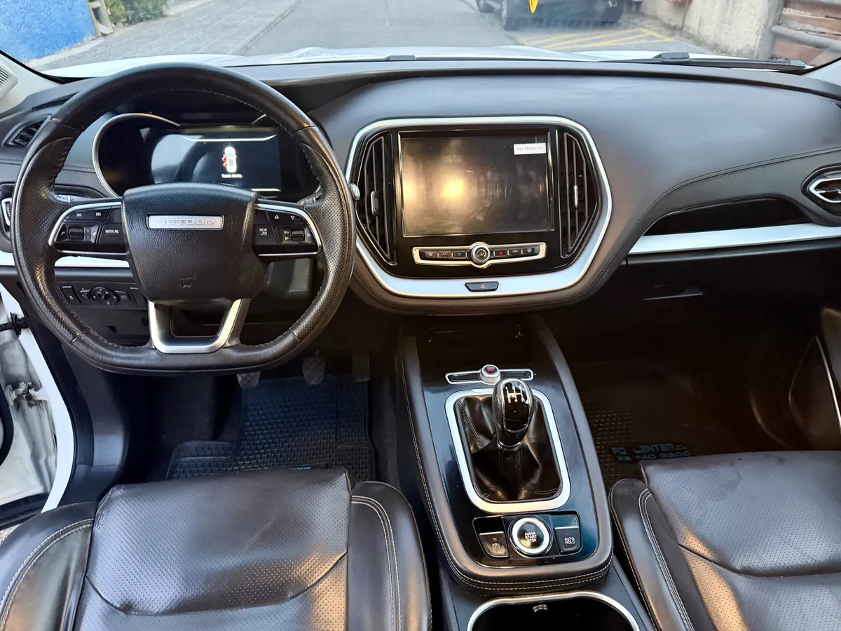 JETOUR X70 1.5 Gls Mt año 2022
