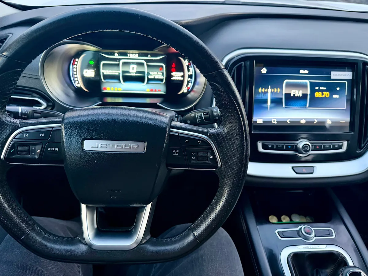 JETOUR X70 1.5 Gls Mt año 2022