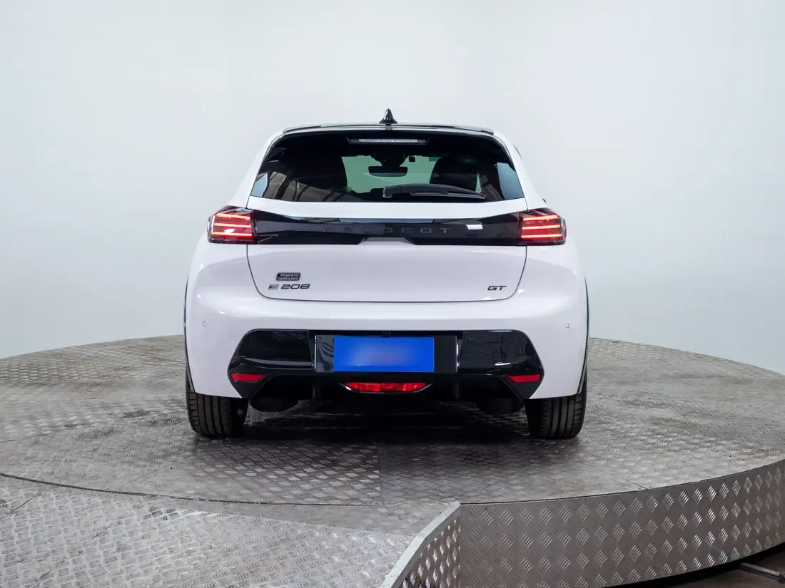 Peugeot 208 208 Mca Gt Electric año 2026