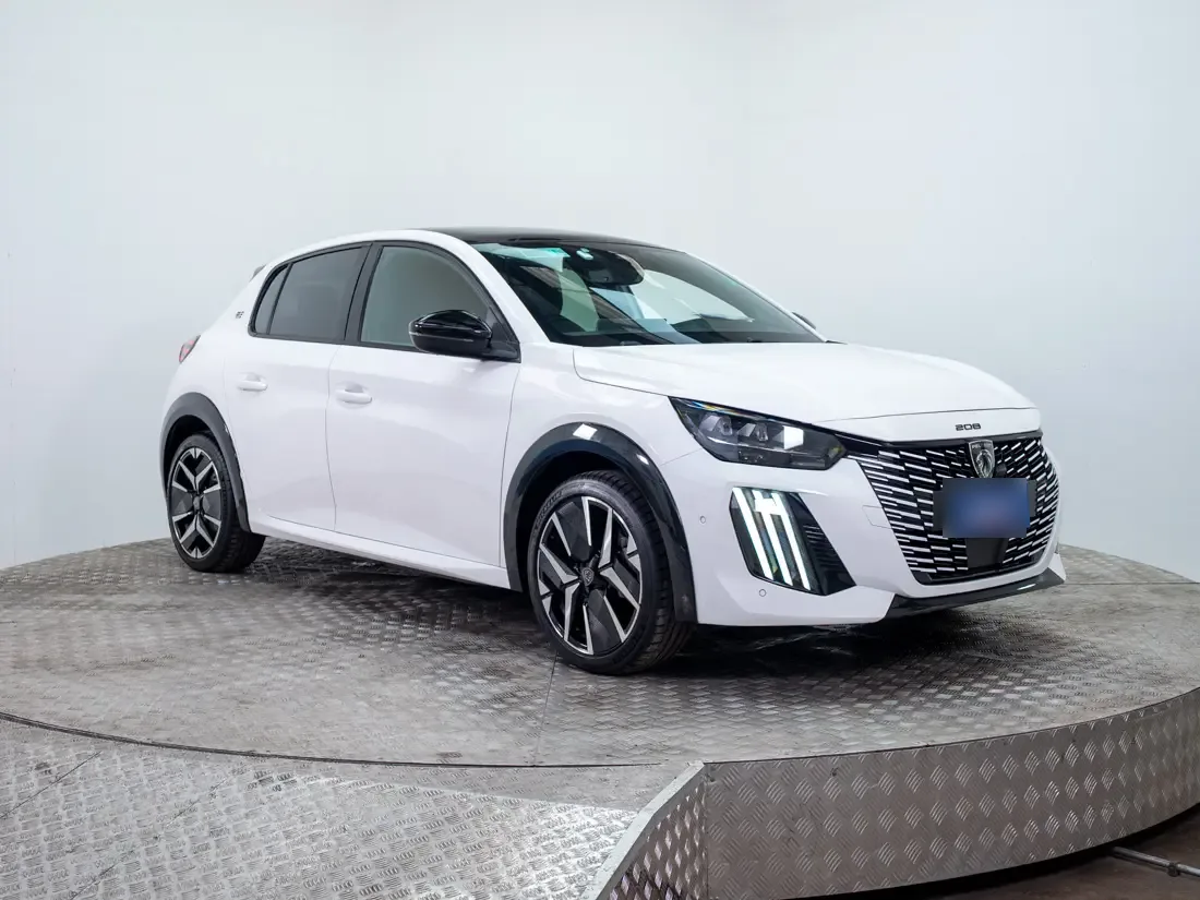 Peugeot 208 208 Mca Gt Electric año 2026