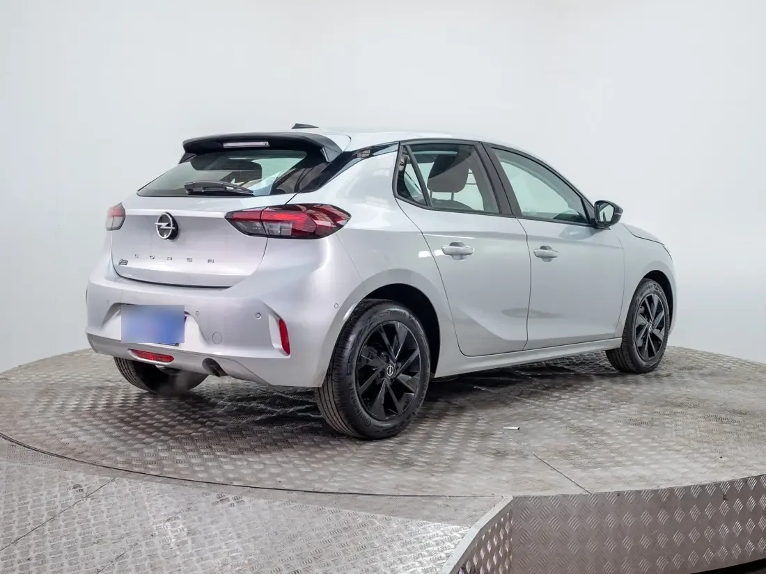 Opel Corsa 1.2 Edition Mt año 2024