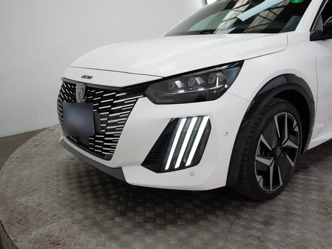 Peugeot 208 208 Mca Gt Electric año 2026