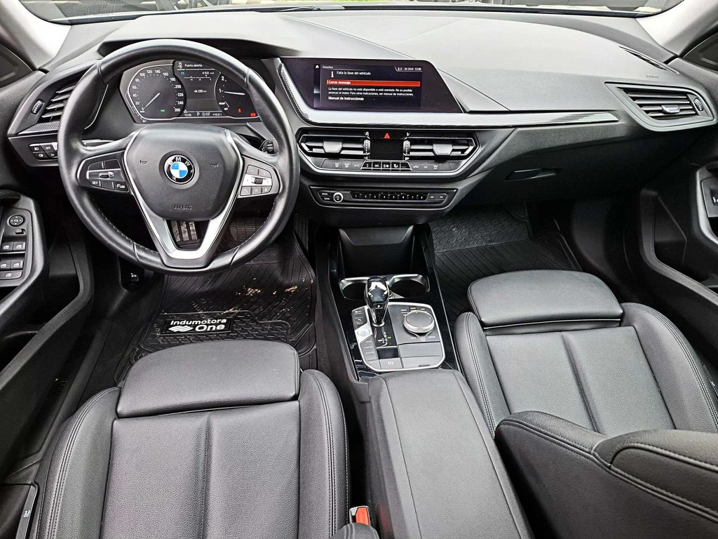 BMW 218 At año 2021