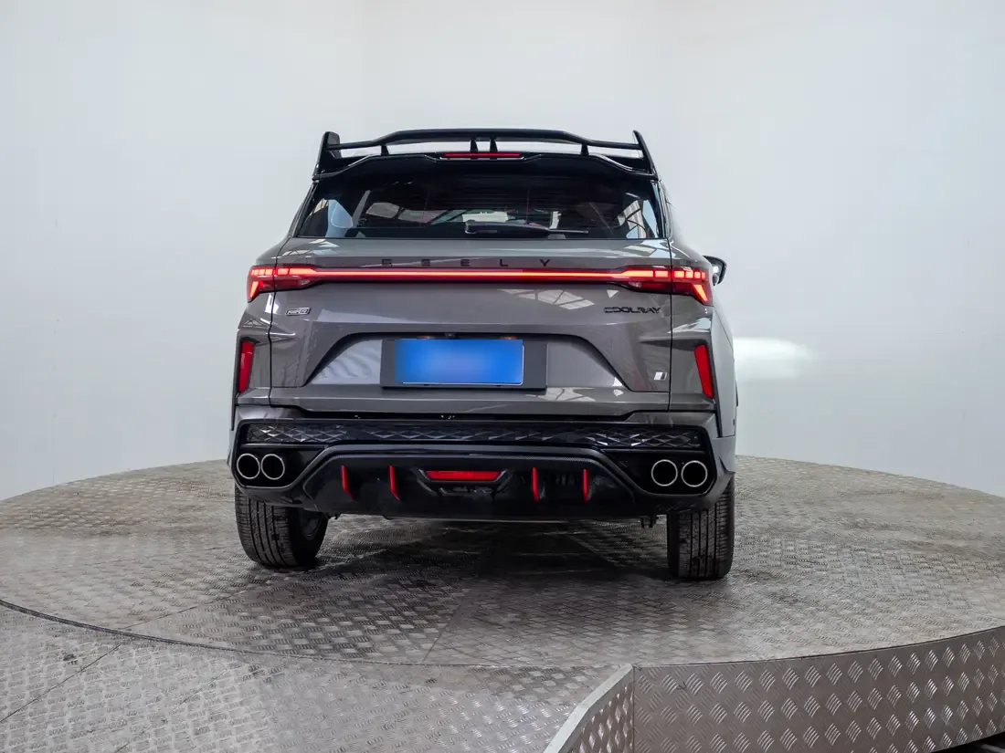 Geely Coolray 1.5 Sport 7dct At año 2023