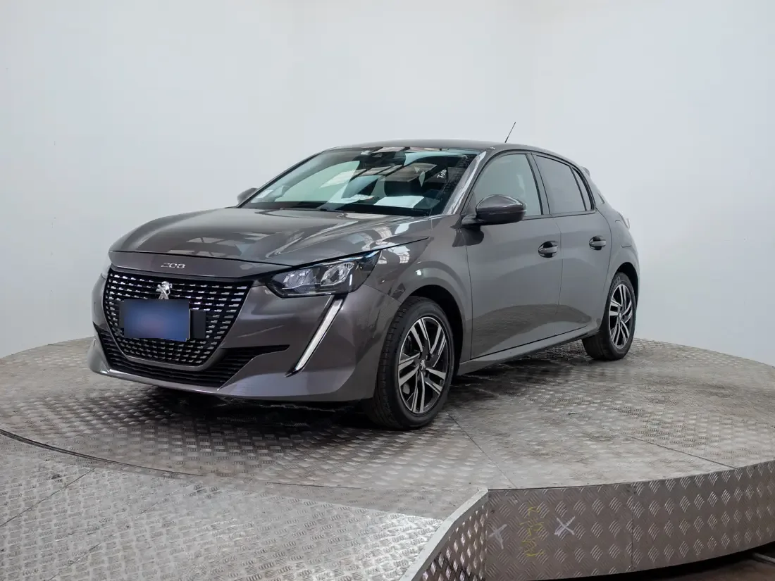 Peugeot 208 208 1.2 Allure Pack Puretech 130 At año 2022