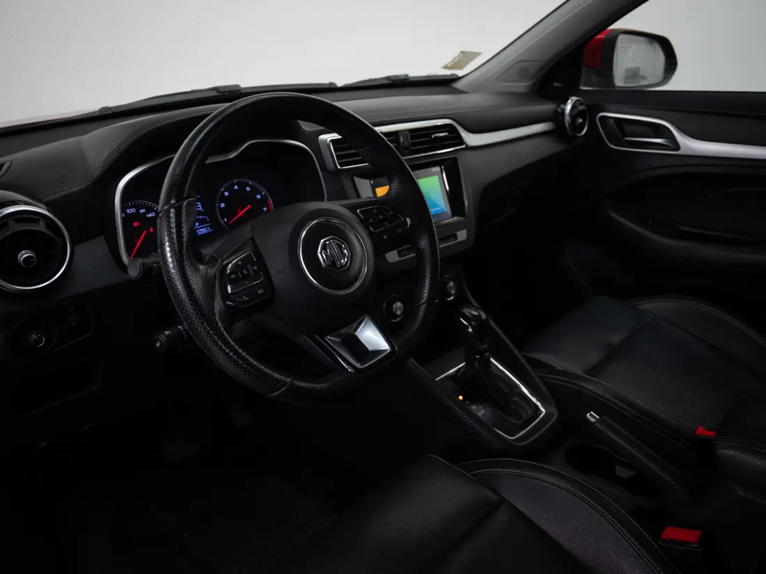MG Zs 1.5 Com Mt año 2021