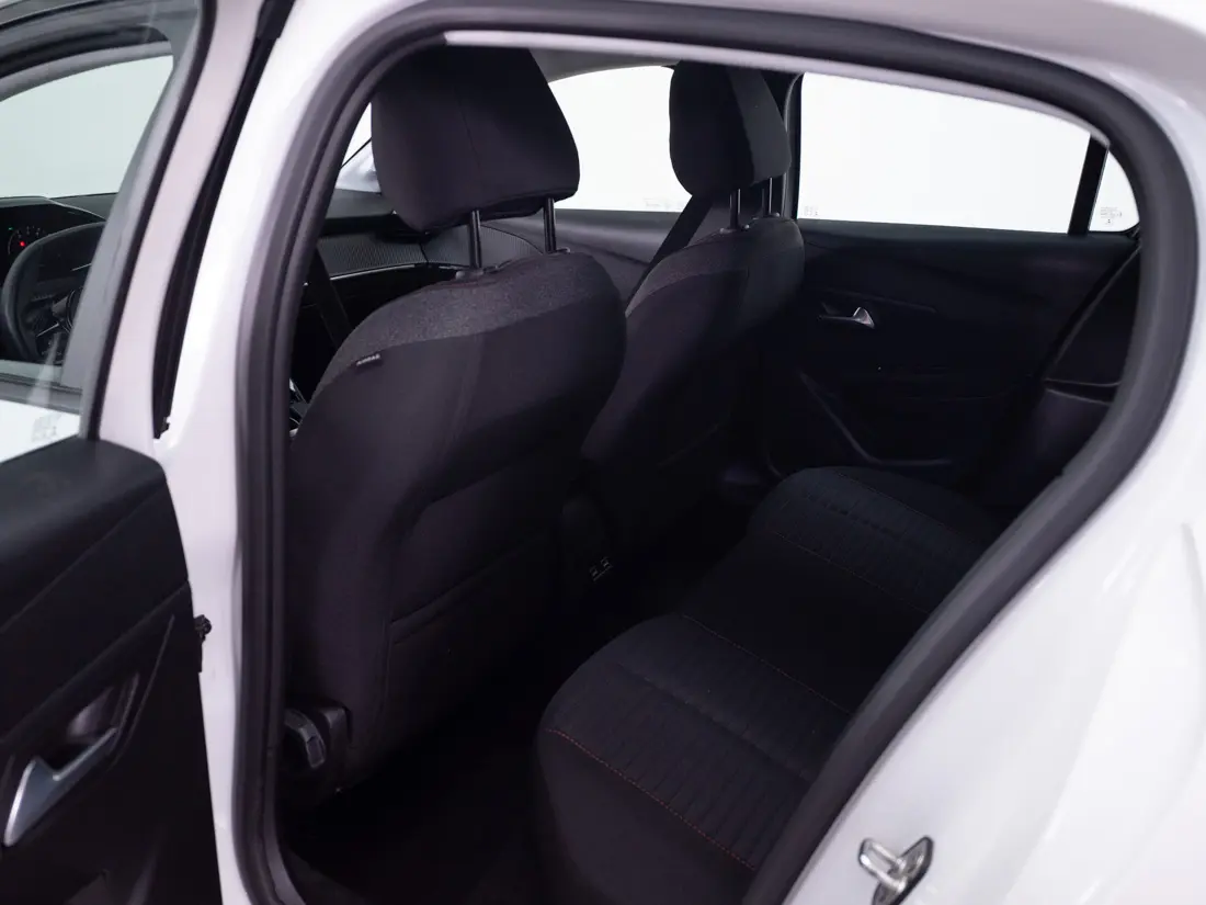 Peugeot 208 208 1.2 Active Pack Puretech 100 At año 2022