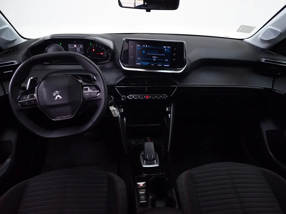 Peugeot 208 208 1.2 Active Pack Puretech 100 At año 2022