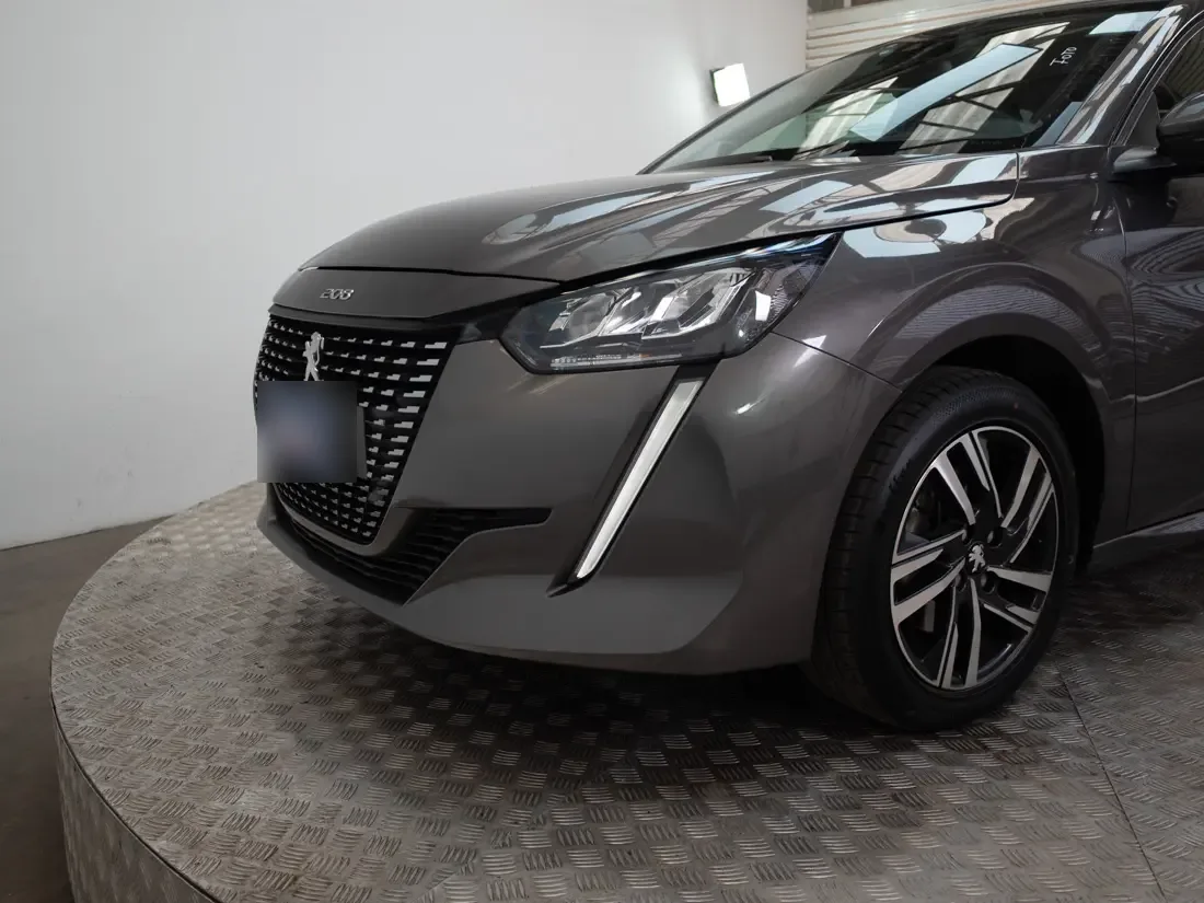 Peugeot 208 208 1.2 Allure Pack Puretech 130 At año 2022
