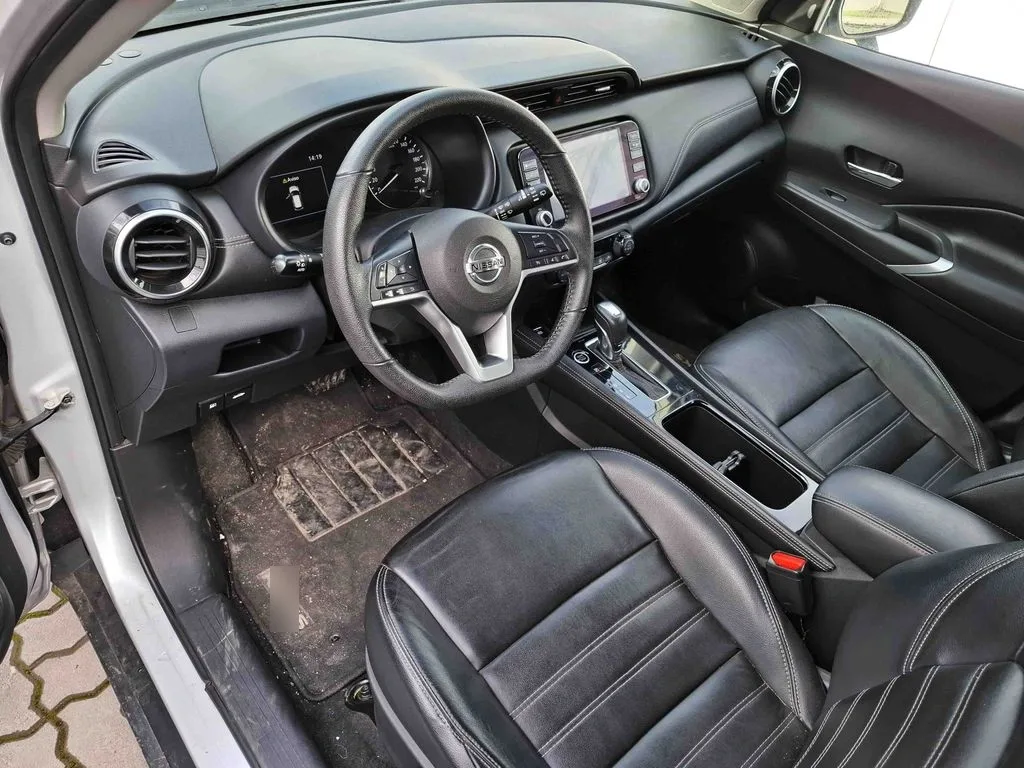Nissan Kicks 1.6 Exclusive 4x2 Cvt At 5p año 2022
