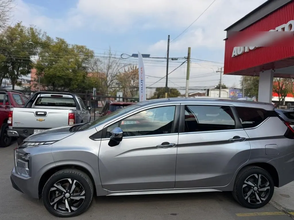 Mitsubishi Xpander Glx año 2024