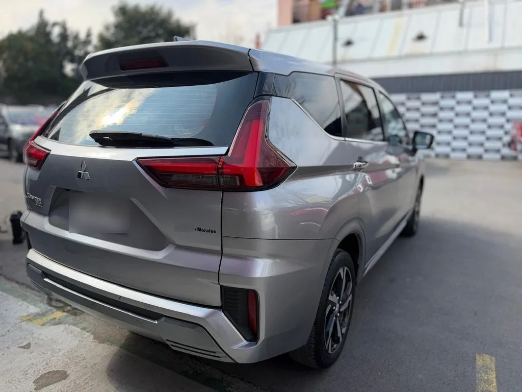 Mitsubishi Xpander Glx año 2024