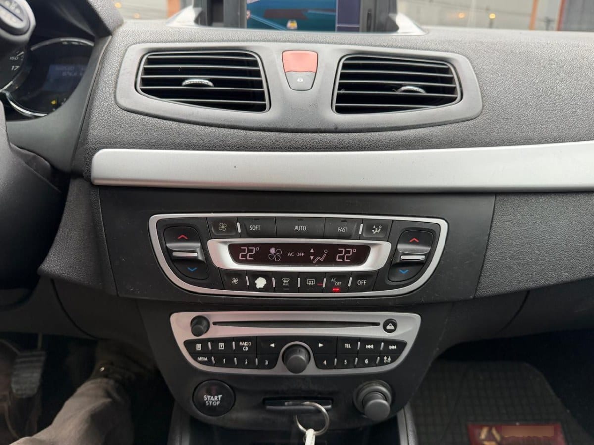 Renault Megane Iii 2.0 Mt6 año 2012