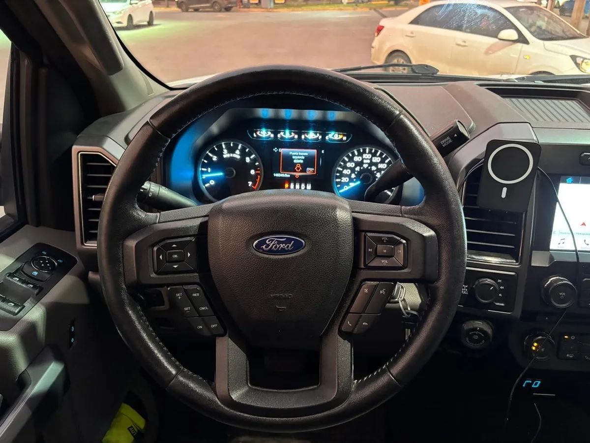 FORD F-150 5.0 Xlt Cc At 4x4 año 2019