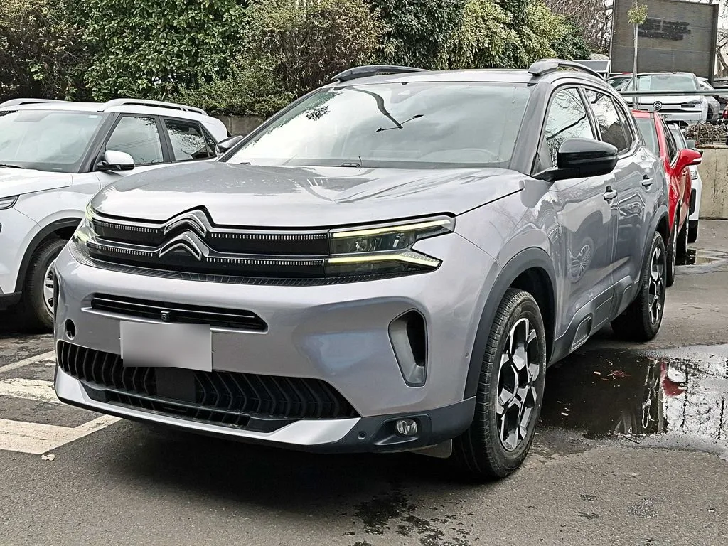 Citroen C5 Aircross Aircross At año 2023