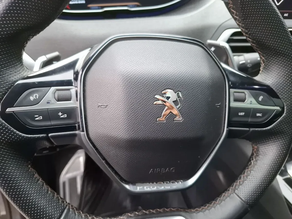 Peugeot 5008 2.0 Gt Bluehdi 180 Eat8 5p año 2020
