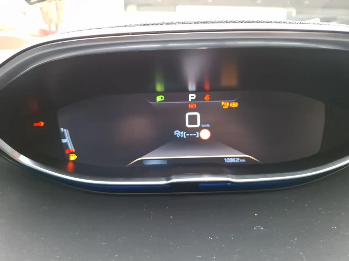 Peugeot 5008 2.0 Gt Bluehdi 180 Eat8 5p año 2020