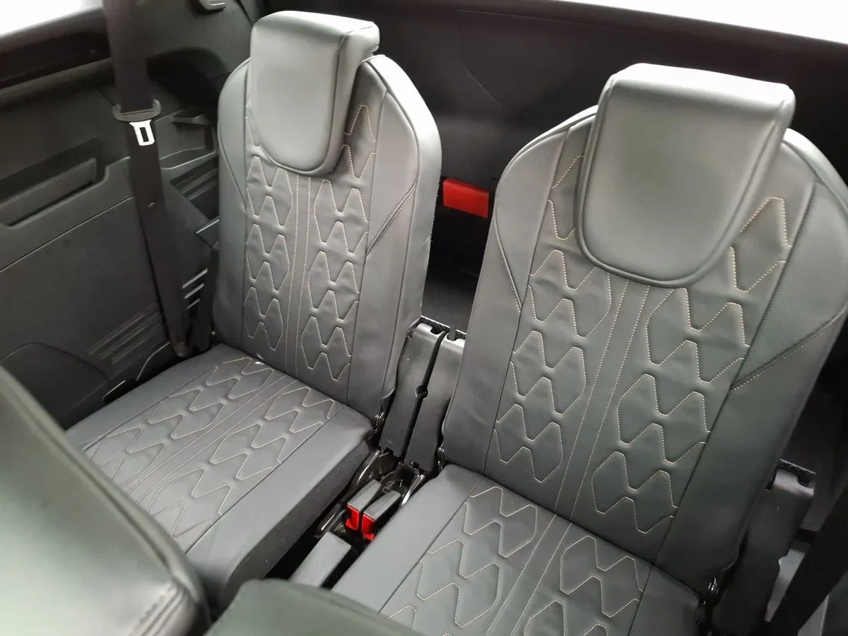 Peugeot 5008 2.0 Gt Bluehdi 180 Eat8 5p año 2020