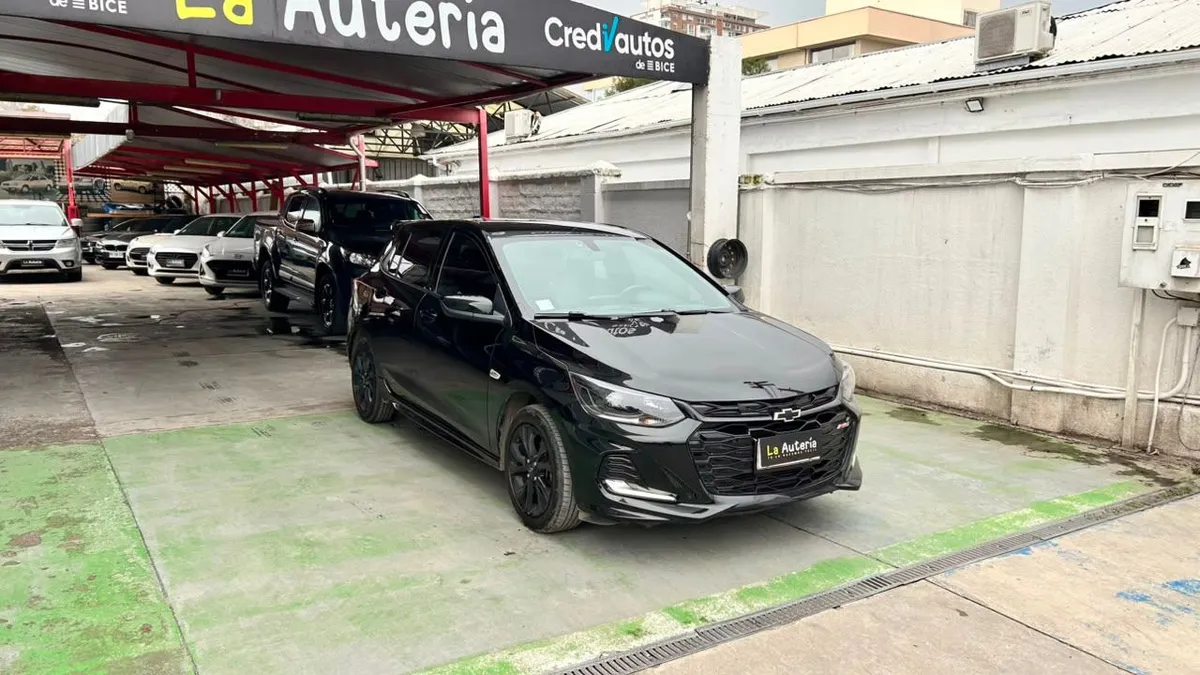 Chevrolet Onix Turbo Hb Rs 1.0 Mt año 2023