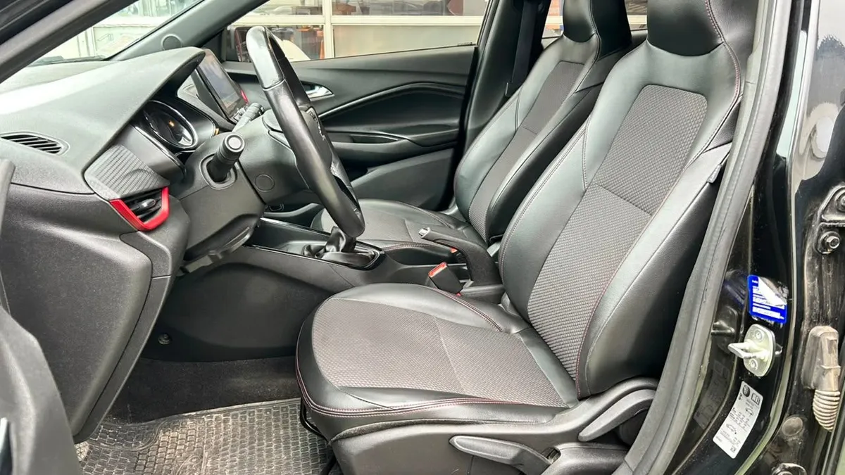 Chevrolet Onix Turbo Hb Rs 1.0 Mt año 2023