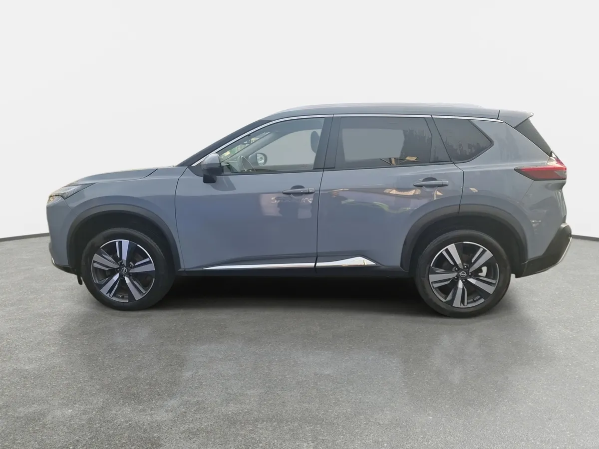 Nissan X-Trail 2.5 Exclusive 4x4 3row Cvt At 5p año 2024
