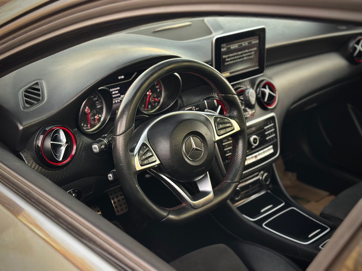 Mercedes-Benz A250 Amg Line año 2018