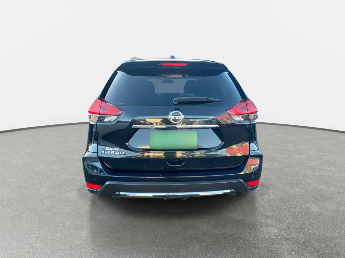 Nissan X-Trail 2.5 Sense 4x2 3row Cvt At 5p año 2023