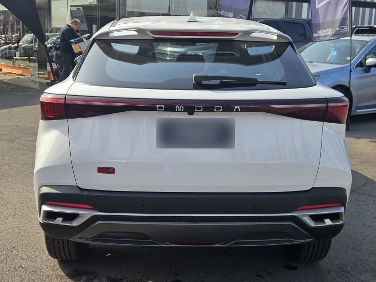 Omoda C5 1.5 T Urban At año 2026