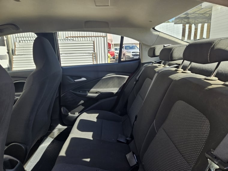 Chevrolet Onix 1.0t Lt Mt año 2024