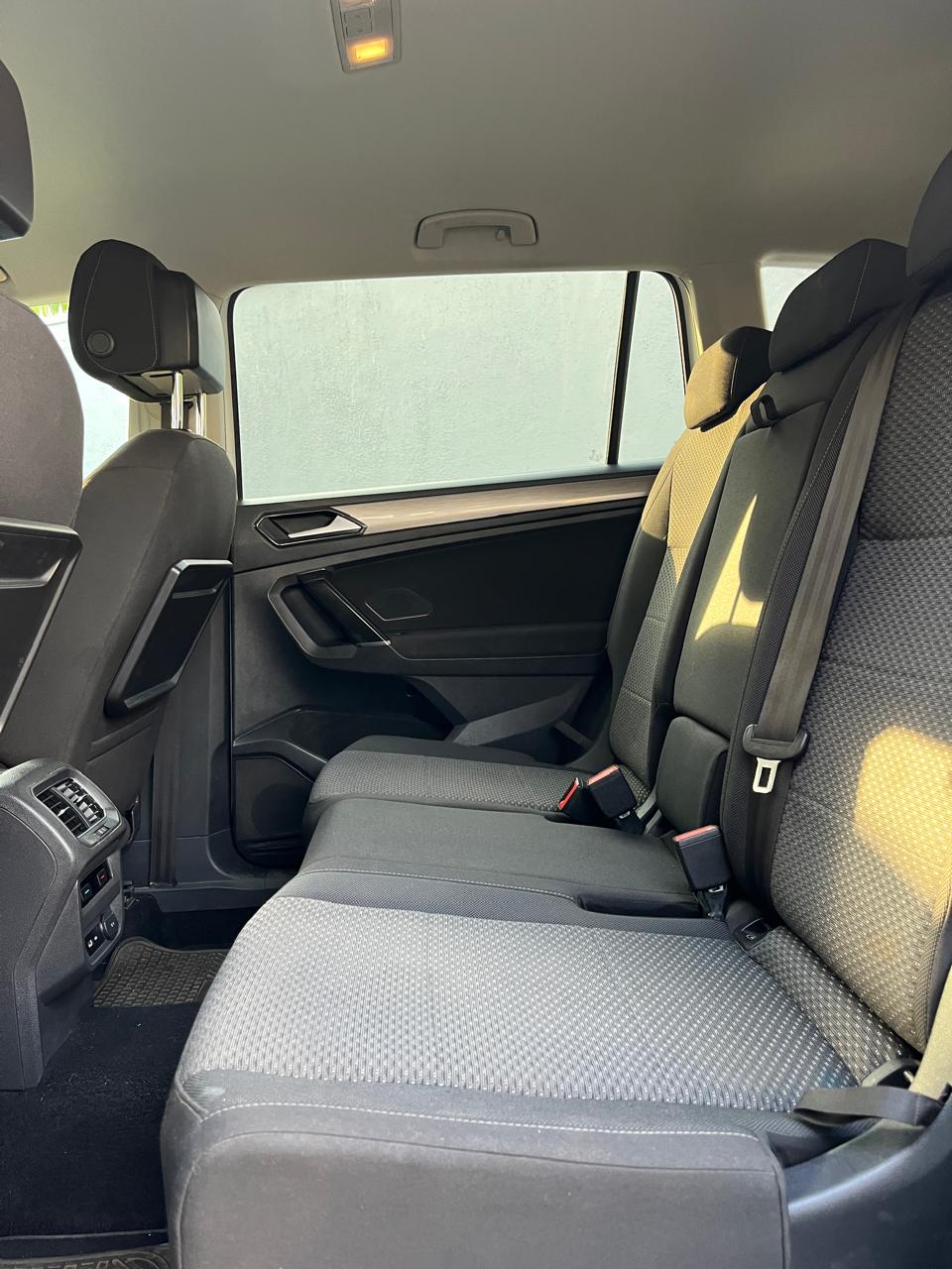 Volkswagen Tiguan 2.0 Tdi Dsg Comfortline 7a 4motion año 2019
