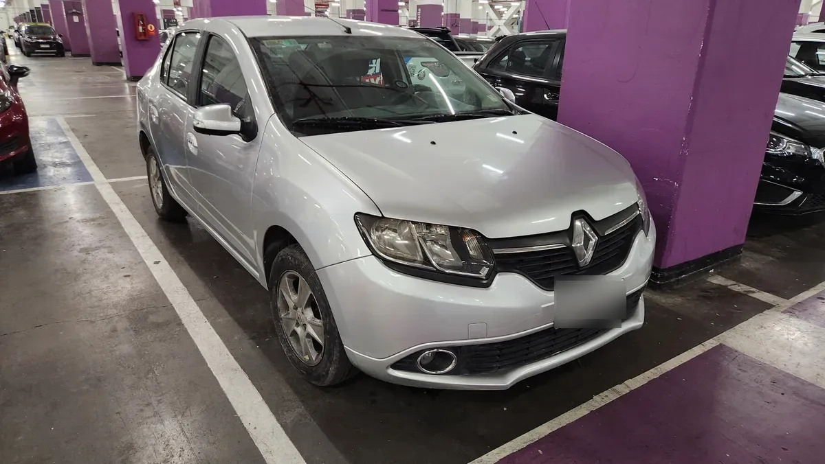 Renault Symbol 1.6 Privilege Mt año 2014