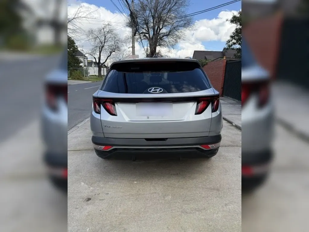 Hyundai Tucson 2.0 Nx4 Plus At 4x2 año 2024