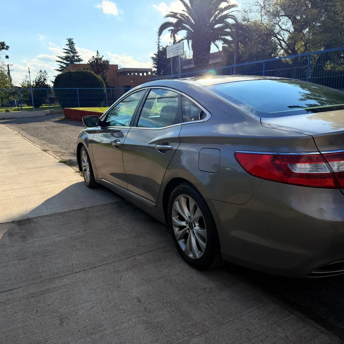 HYUNDAI AZERA 3.0 Hg At año 2013