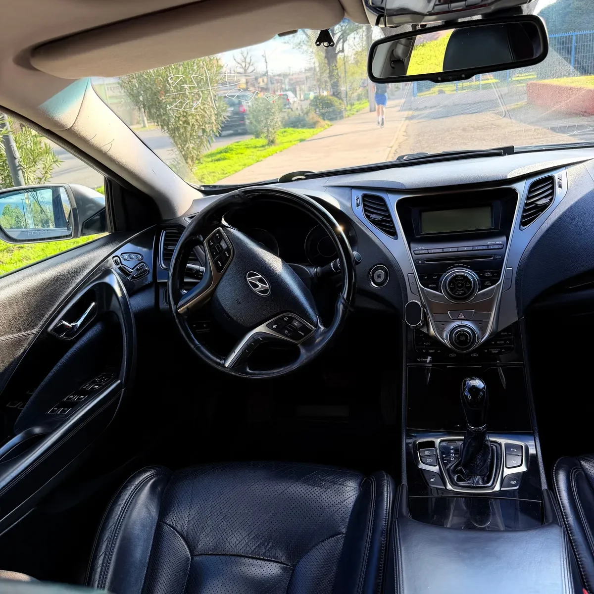 HYUNDAI AZERA 3.0 Hg At año 2013