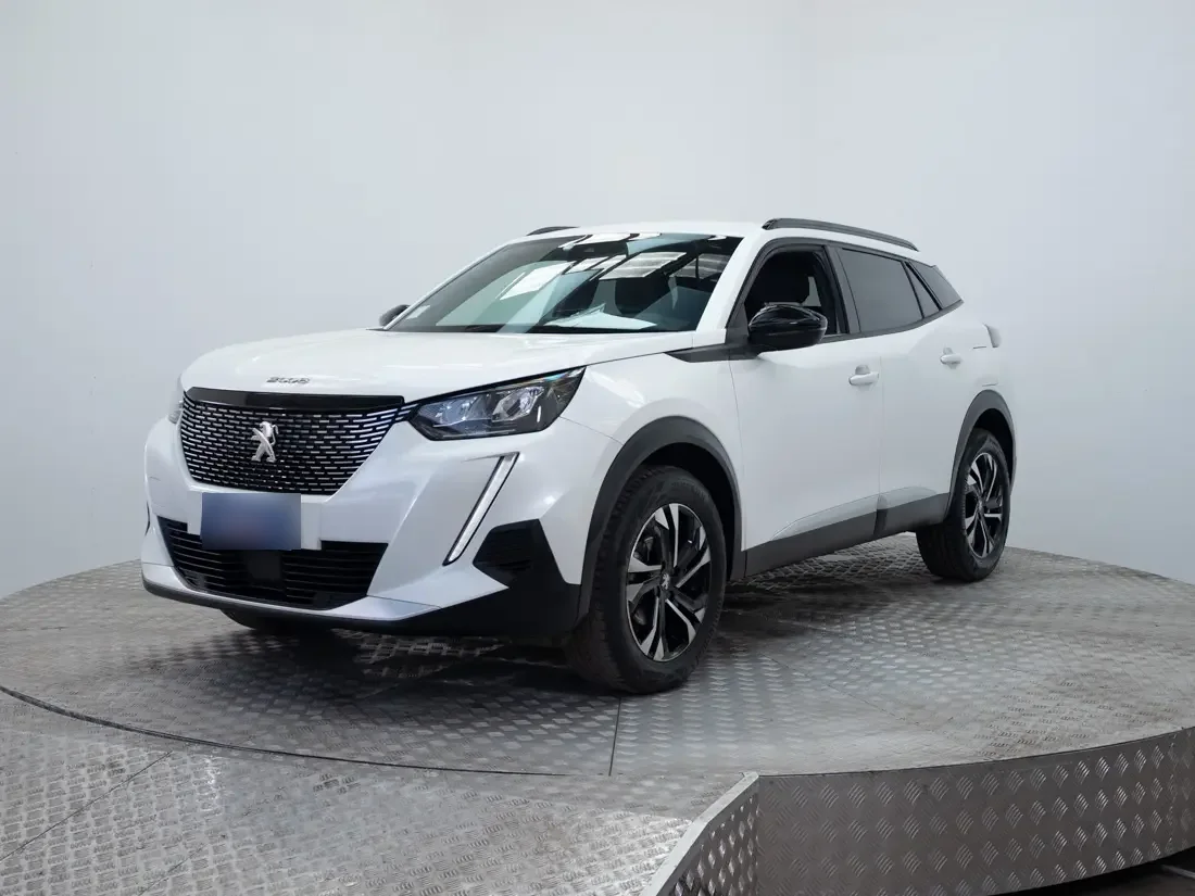 Peugeot 2008 2008 1.2 Allure Pack Puretech 130 At año 2023