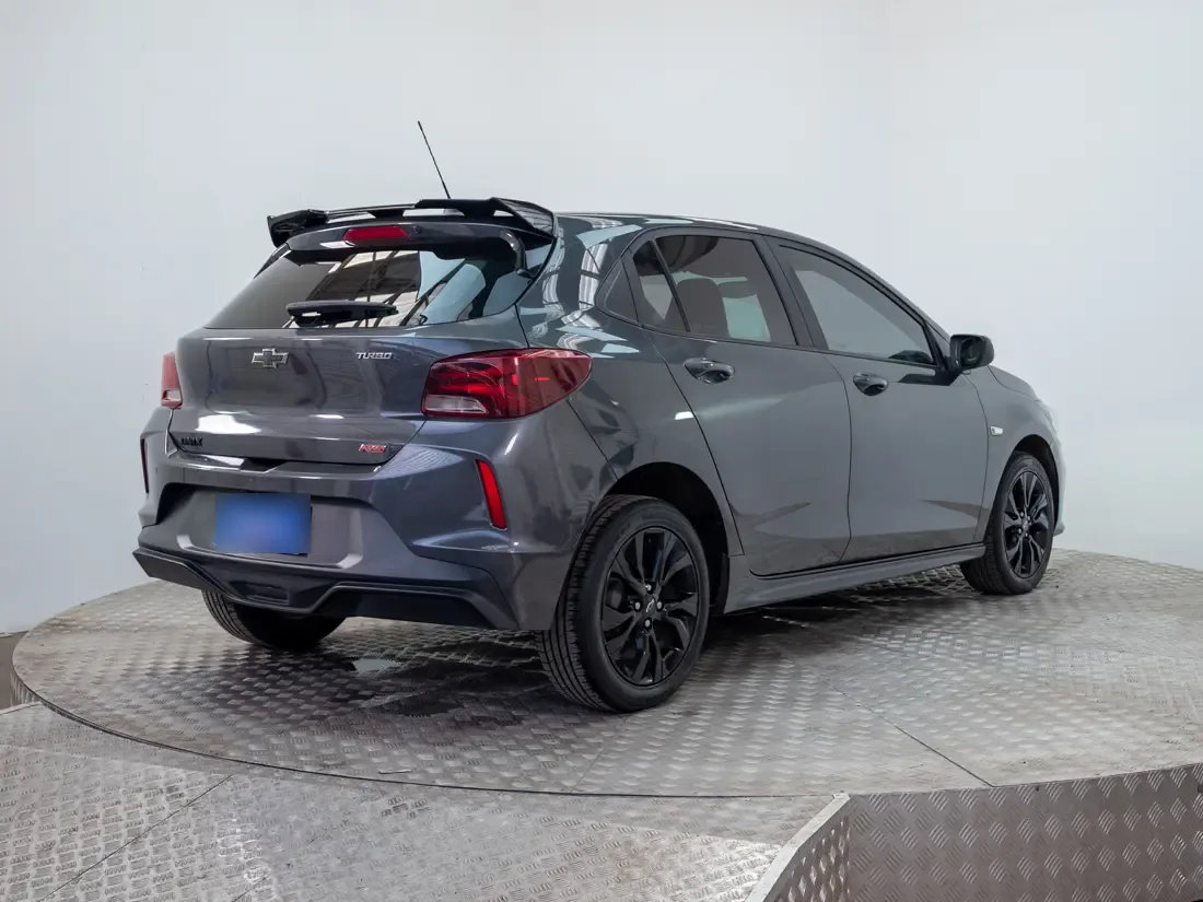 Chevrolet Onix Onix 1.0 Hb Rs P2 Mt año 2024