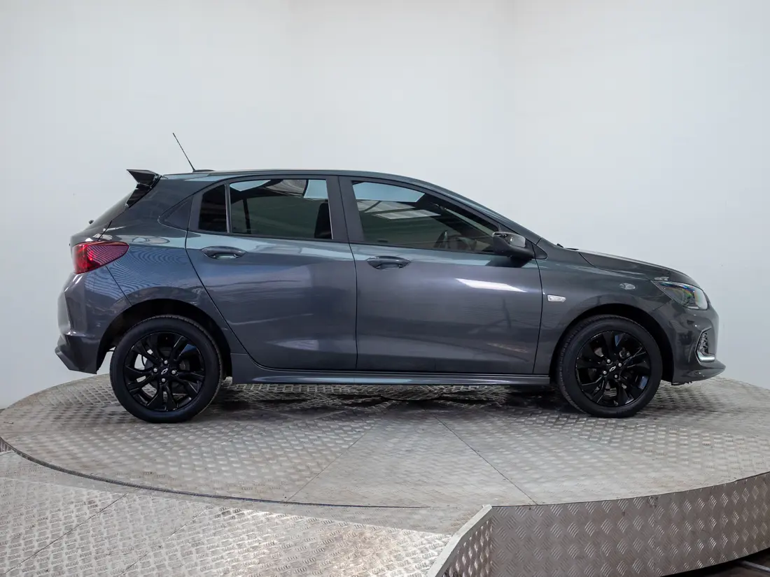 Chevrolet Onix Onix 1.0 Hb Rs P2 Mt año 2024