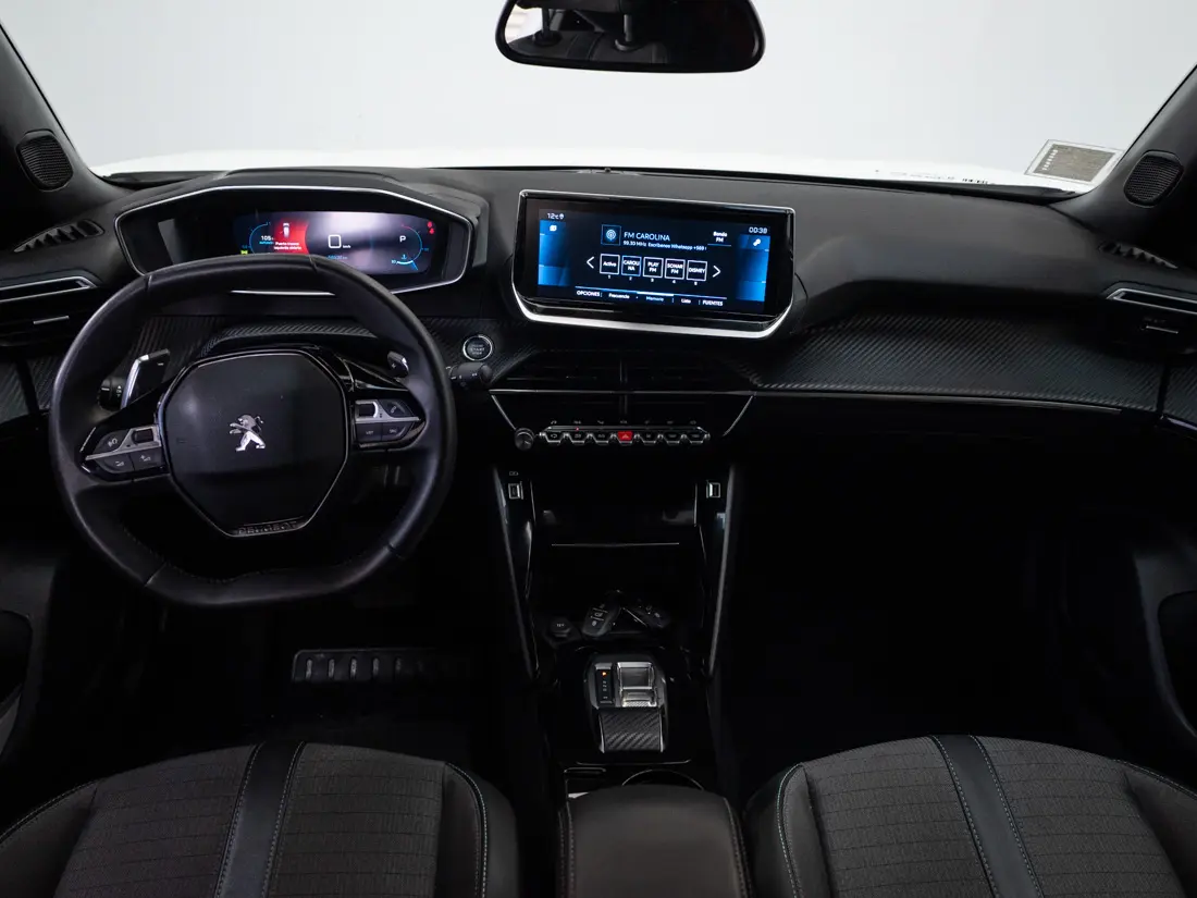 Peugeot 2008 2008 1.2 Allure Pack Puretech 130 At año 2023