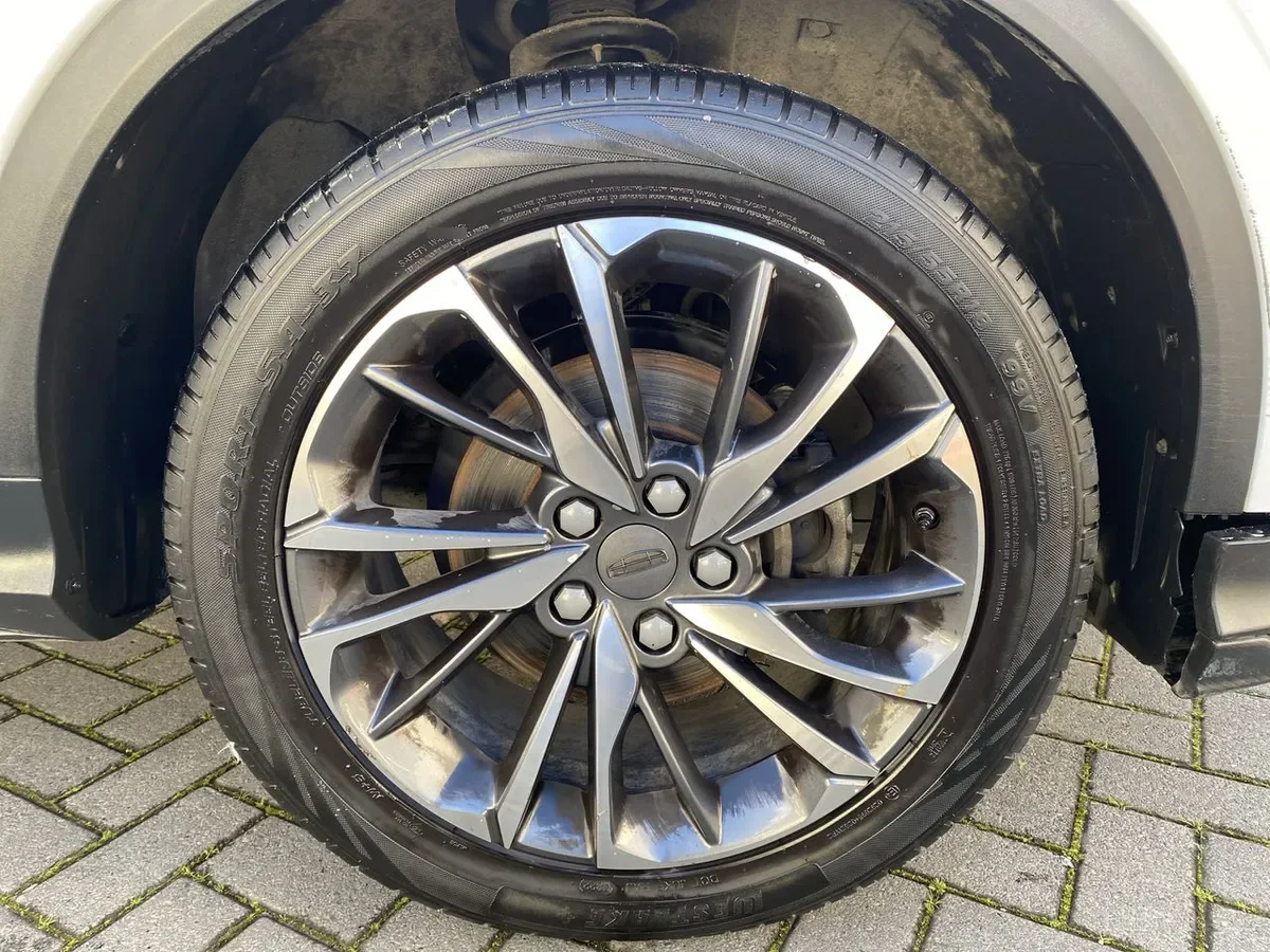 Geely Coolray 1.5 Gk Exclusive 4x2 At 5p año 2023