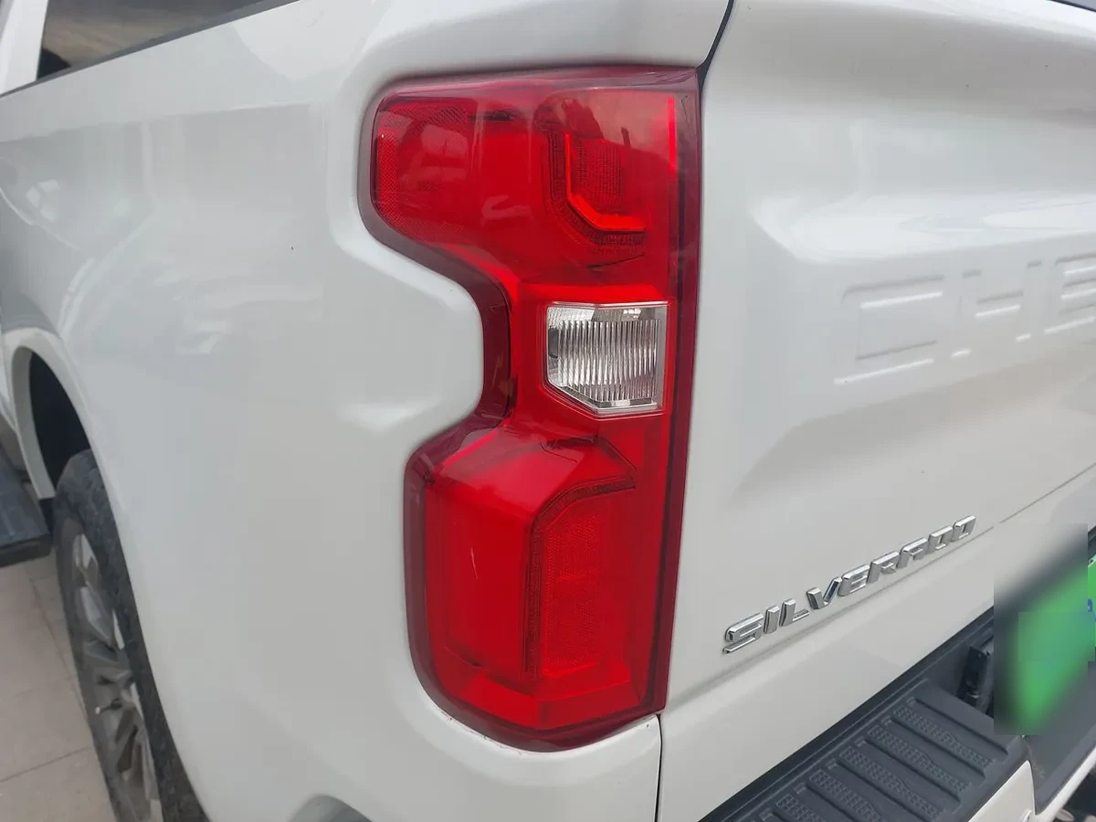 Chevrolet Silverado 3.0 High Country 4x4 At 4p año 2023