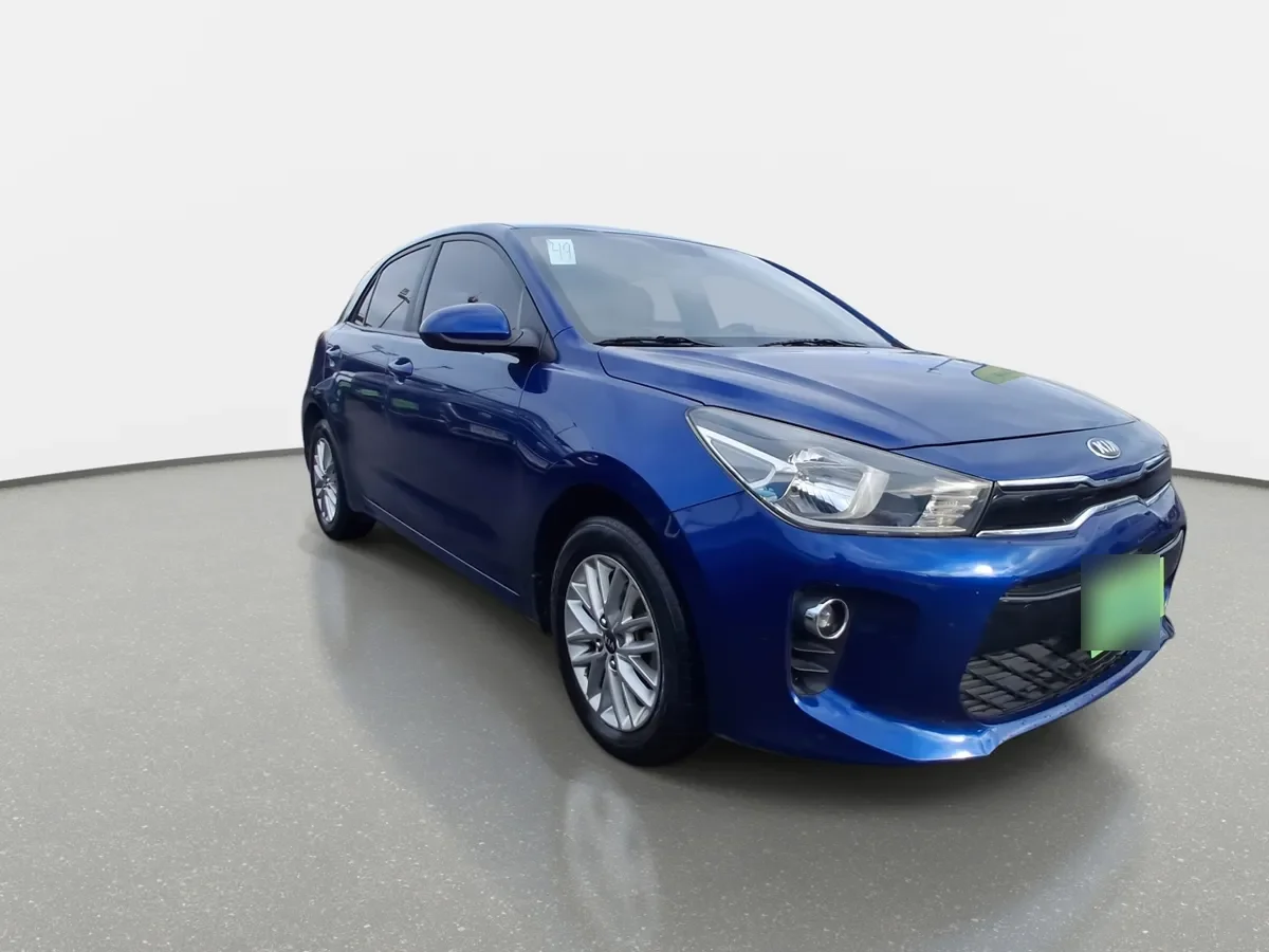 Kia Rio 5 1.4 Ex 4x2 Ac Ci 6mt 5p año 2021