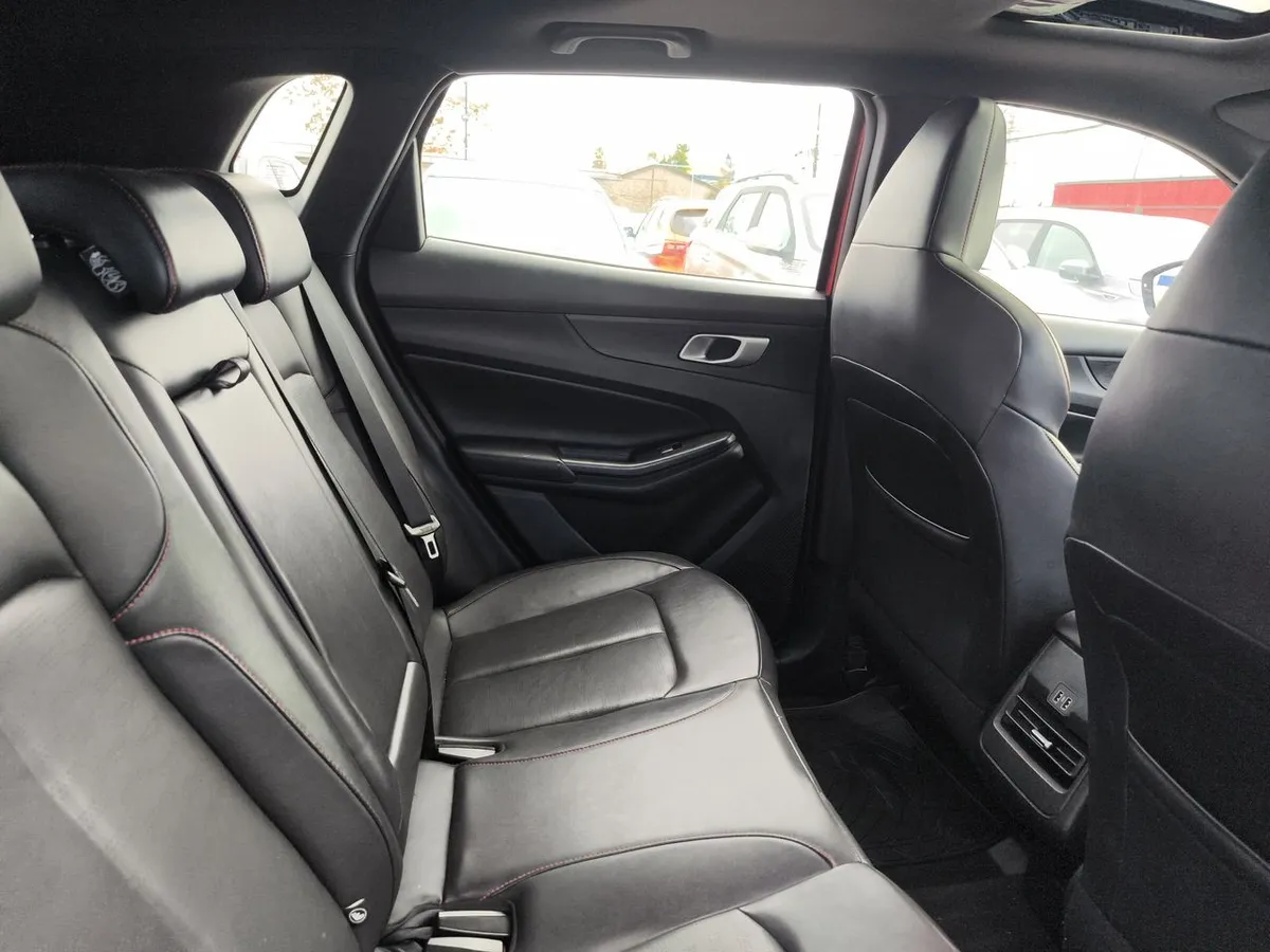 Changan Cs55 Plus 1.5t Elite 4x2 At 5p año 2024