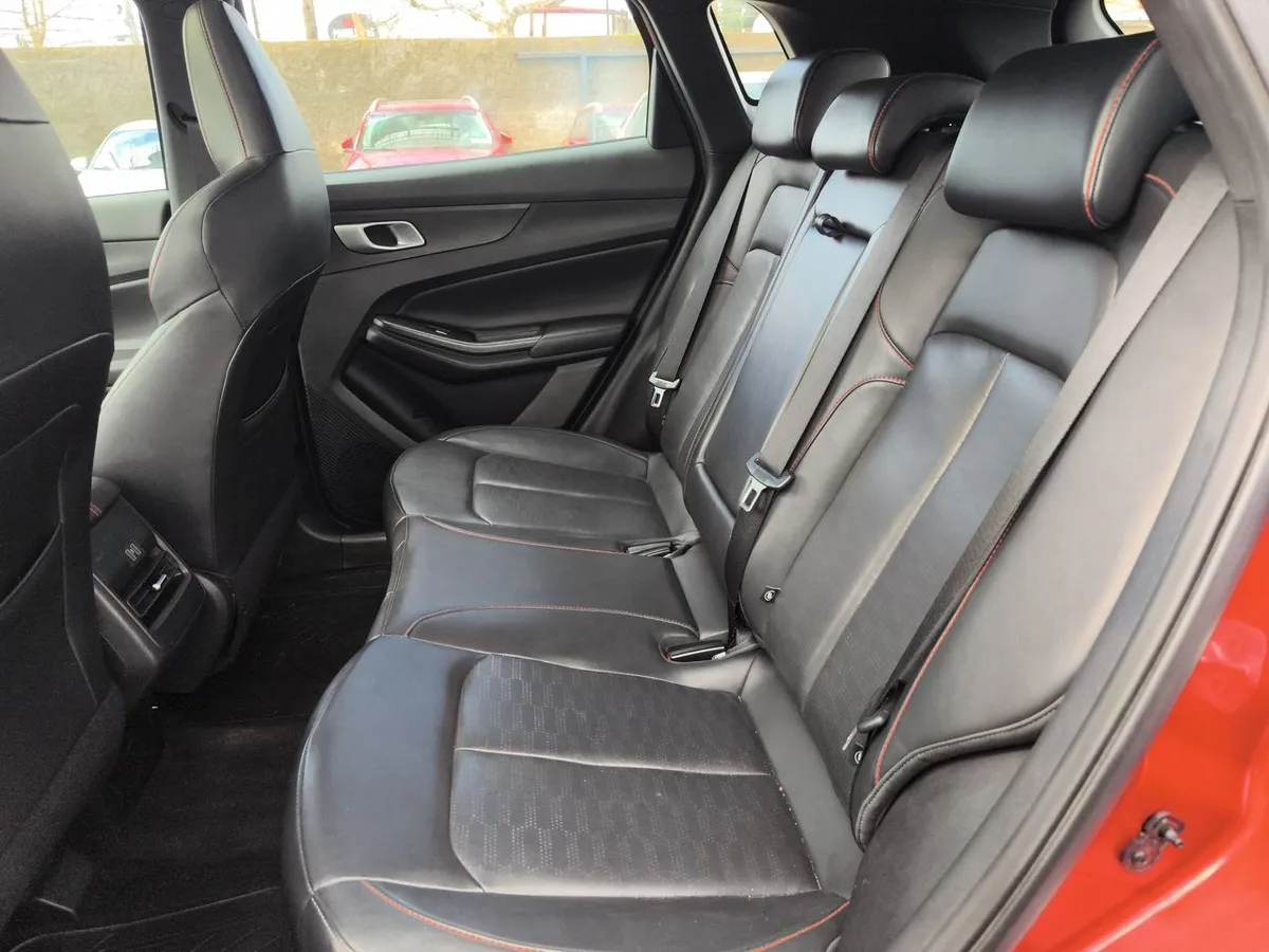 Changan Cs55 Plus 1.5t Elite 4x2 At 5p año 2024