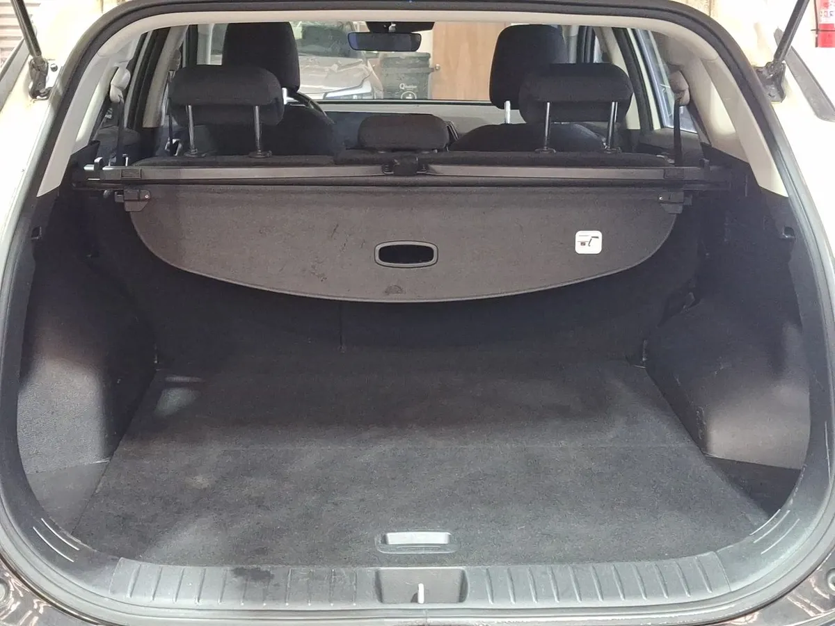 Kia Sportage 2.0 Ex Dies 2wd 8at 5p año 2023