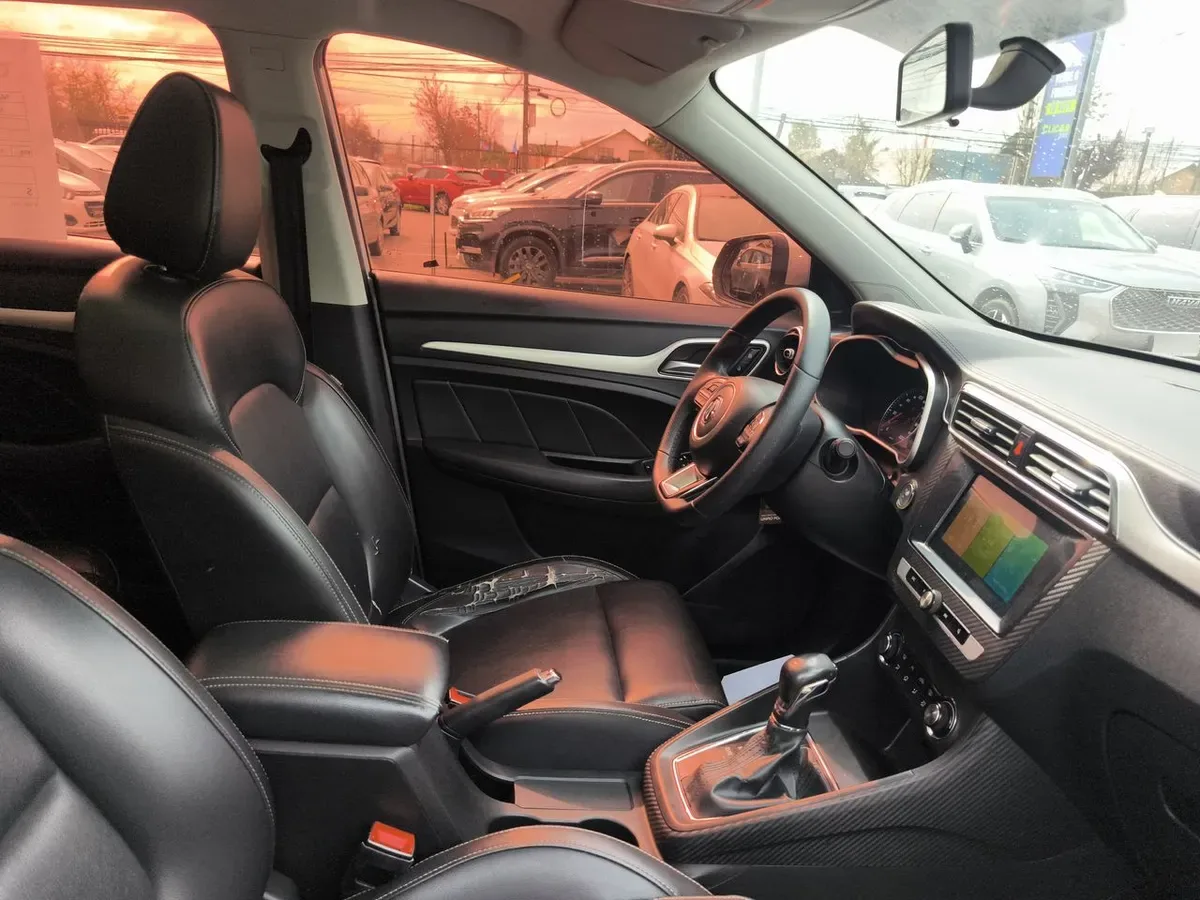 MG Mg Zs 1.5 Comfort 4x2 At 5p año 2021