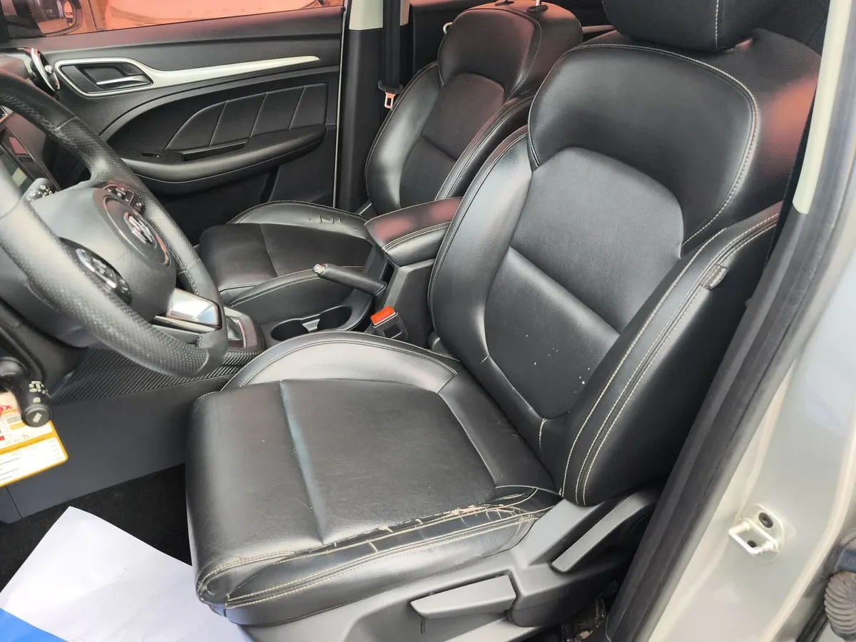 MG Mg Zs 1.5 Comfort 4x2 At 5p año 2021