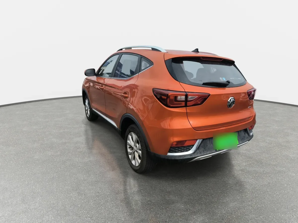 MG Mg Zs 1.5 Std Plus 4x2 Mt 5p año 2024