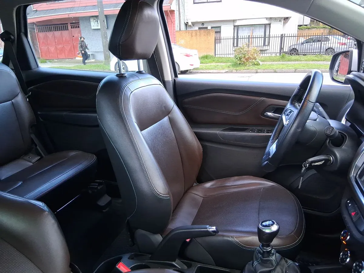 Chevrolet Spin 1.8 Premier 4x2 Mt 5p año 2020
