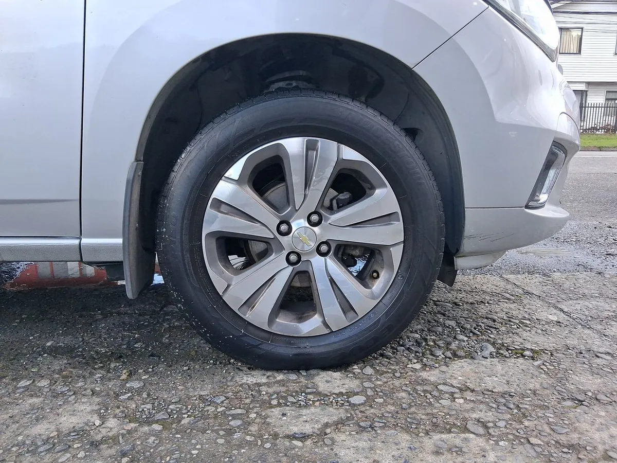 Chevrolet Spin 1.8 Premier 4x2 Mt 5p año 2020